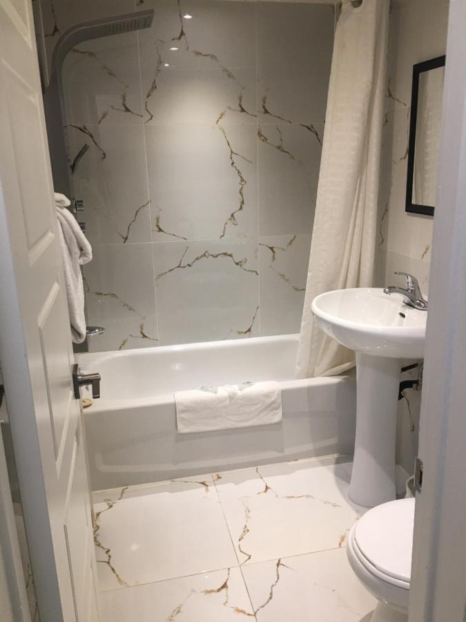 Beausejour Hotel Apartments/Hotel Dorval Esterno foto